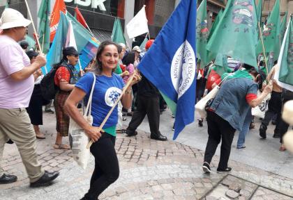 Josana no encontro da Via Campesina